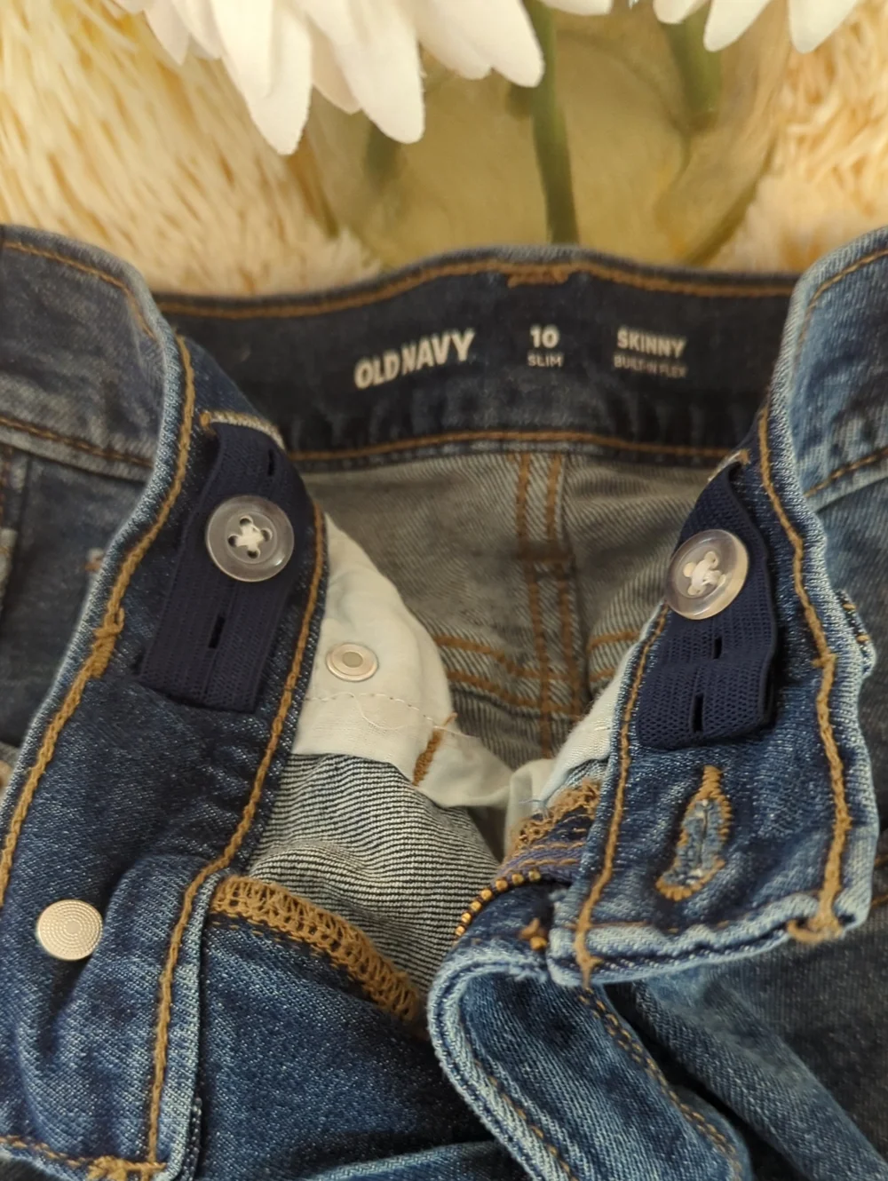 Old Navy pair old
